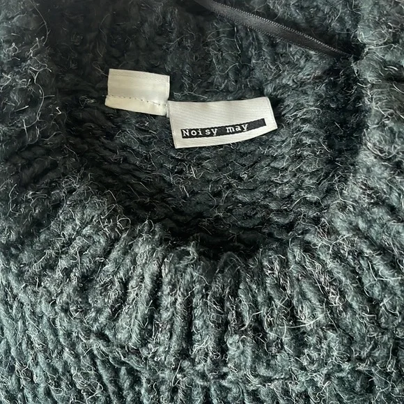 Like new - Picture 2 of 2